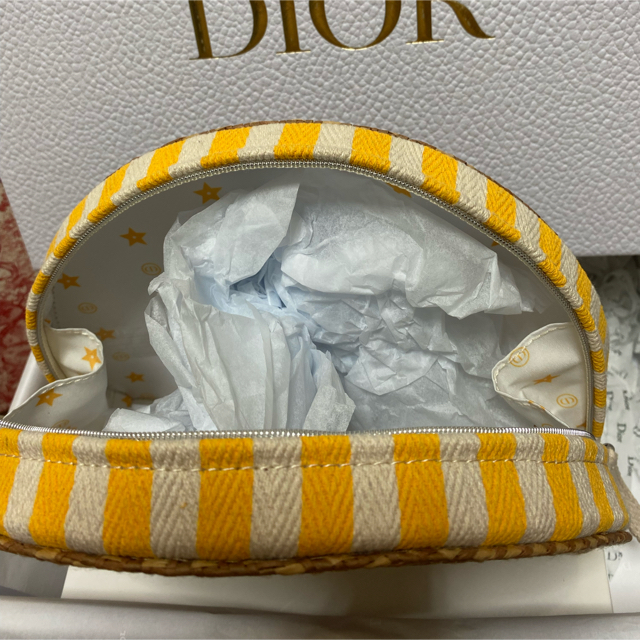 Dior(ディオール)のDior ノベルティポーチ エンタメ/ホビーのコレクション(ノベルティグッズ)の商品写真