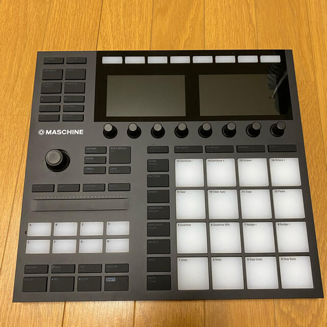 Native Instruments MASCHINE MK3 美品 2022年新作入荷 22050円引き