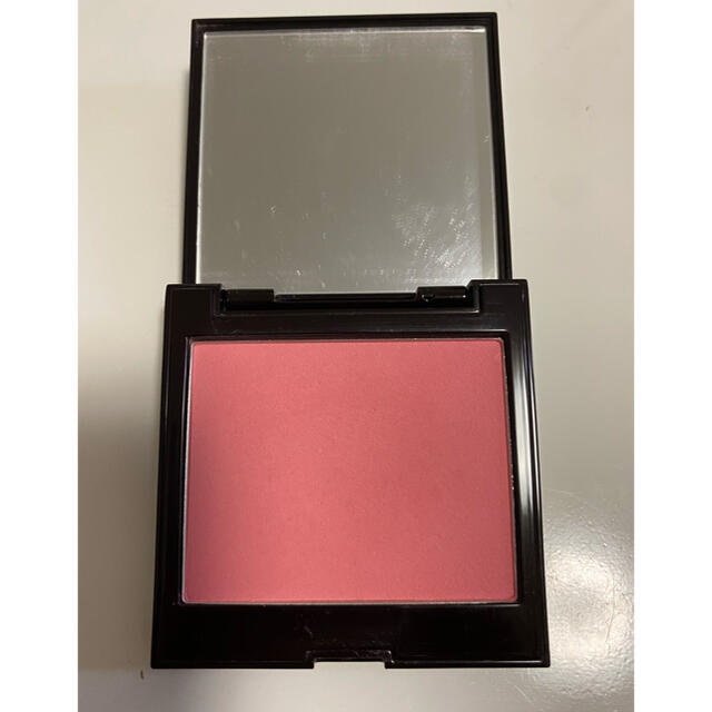 laura mercier(ローラメルシエ)のローラメルシエ　ブラッシュカラーインフュージョン　01 コスメ/美容のベースメイク/化粧品(チーク)の商品写真