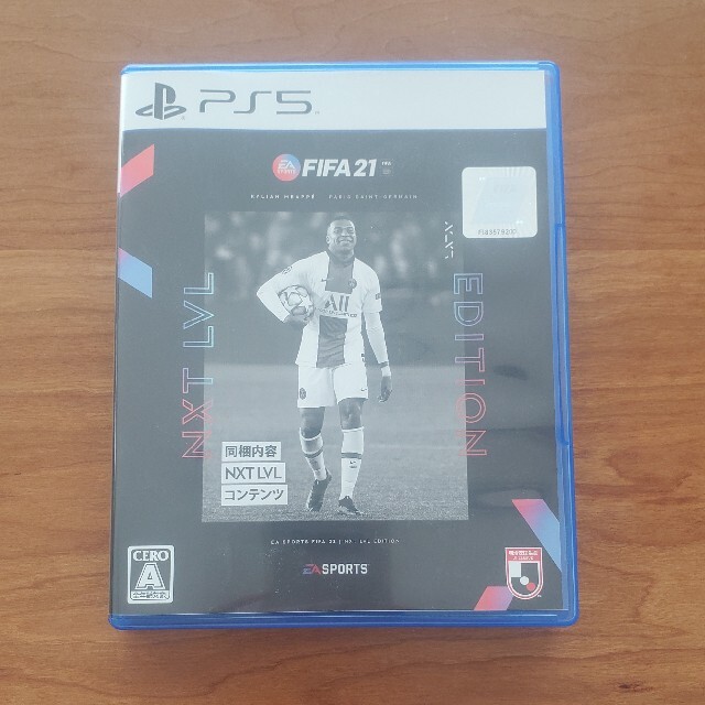 FIFA 21 NXT LVL EDITION PS5　特典有 エンタメ/ホビーのゲームソフト/ゲーム機本体(家庭用ゲームソフト)の商品写真