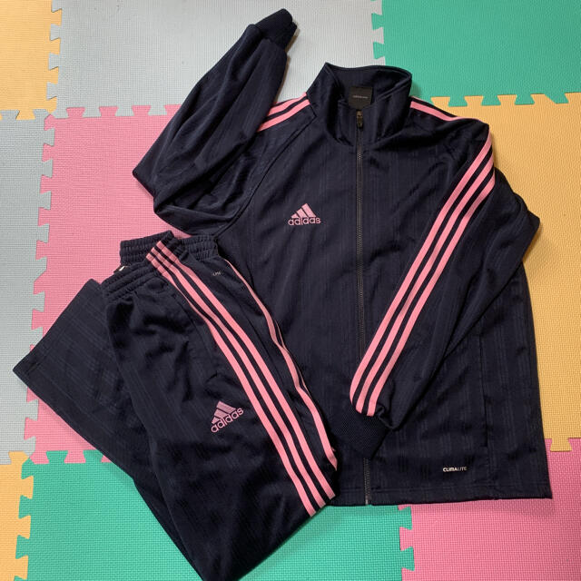 adidas(アディダス)のアディダス adidas CLIMALITE ジャージ上下セット メンズMサイズ メンズのトップス(ジャージ)の商品写真