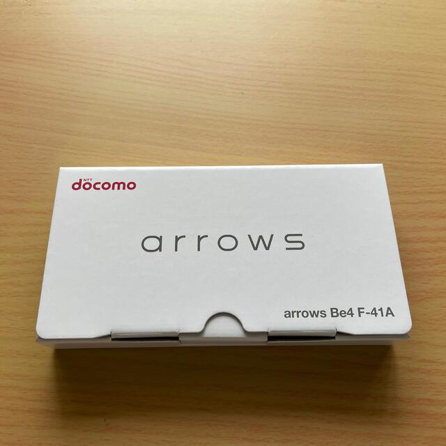 arrows(アローズ)のdocomo arrows Be4 F-41A  ブラック 新品 スマホ/家電/カメラのスマートフォン/携帯電話(スマートフォン本体)の商品写真