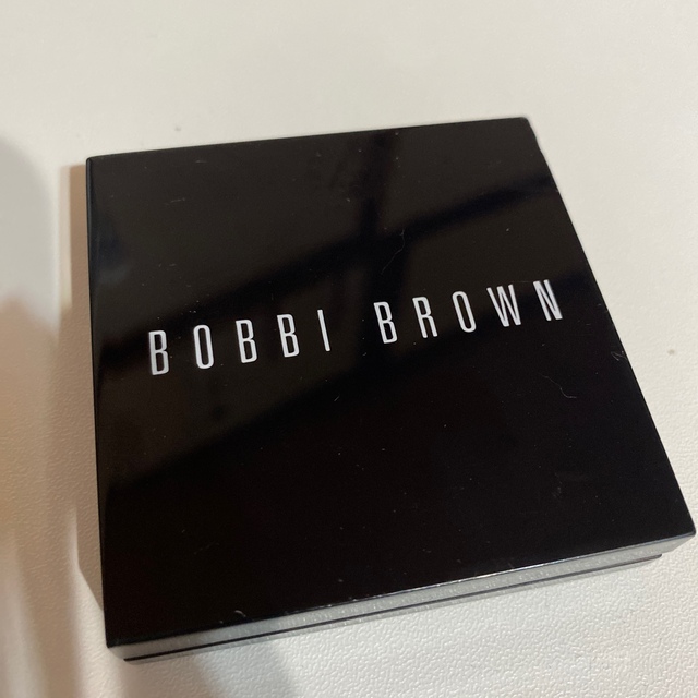 BOBBI BROWN(ボビイブラウン)のボビイブラウン　ブローキット コスメ/美容のベースメイク/化粧品(パウダーアイブロウ)の商品写真