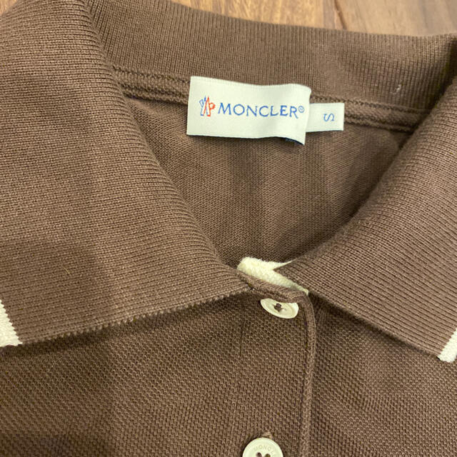 MONCLER(モンクレール)の美品♡MONCLER♡ポロシャツ レディースのトップス(ポロシャツ)の商品写真