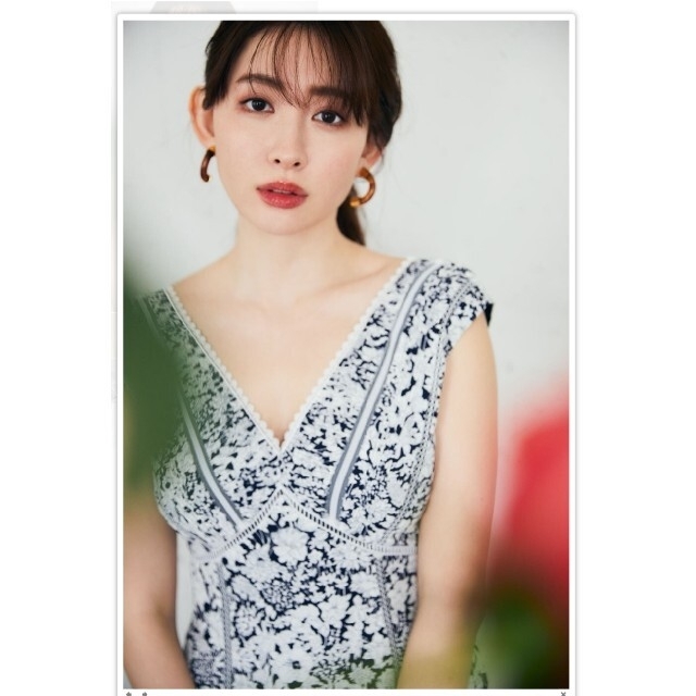 SNIDEL(スナイデル)のHer lip toLace Trimmed Floral Dress レディースのワンピース(ロングワンピース/マキシワンピース)の商品写真