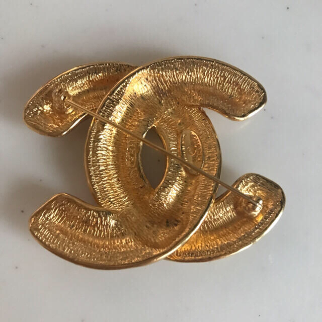CHANEL/シャネル ビンテージのプレート型ブローチ アクセサリー