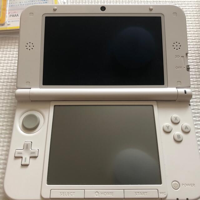 任天堂(ニンテンドウ)のニンテンドー3DS LL本体　ACアダプタ エンタメ/ホビーのゲームソフト/ゲーム機本体(携帯用ゲーム機本体)の商品写真