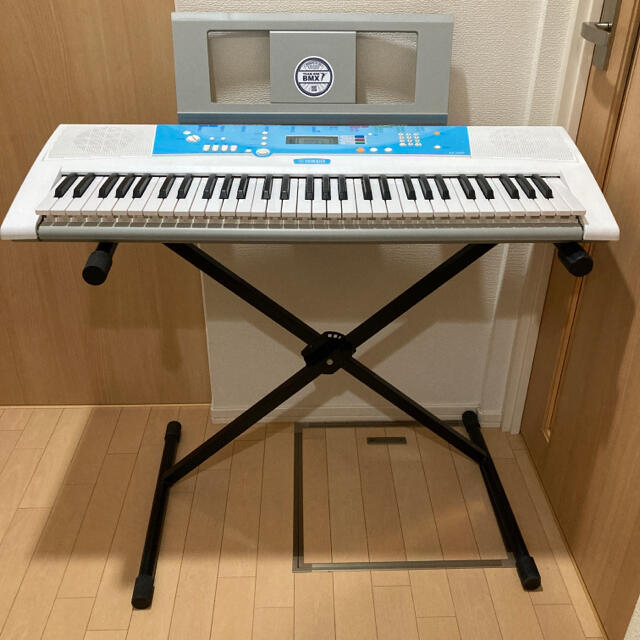 ヤマハ(ヤマハ)の【Ronさま専用】ヤマハYAMAHA ポータトーン 電子キーボード 楽器の鍵盤楽器(電子ピアノ)の商品写真