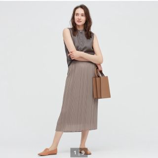 ユニクロ(UNIQLO)のピーナッツさん【完売色】プリーツスカート　ユニクロ　UNIQLO(ロングスカート)