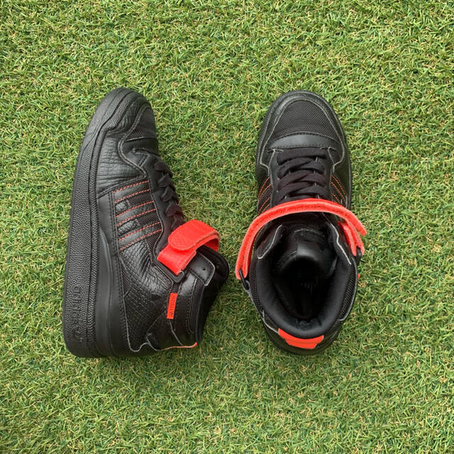 adidas(アディダス)の美品23 adidas FORUM HI アディダス フォーラム ハイ G130 レディースの靴/シューズ(スニーカー)の商品写真
