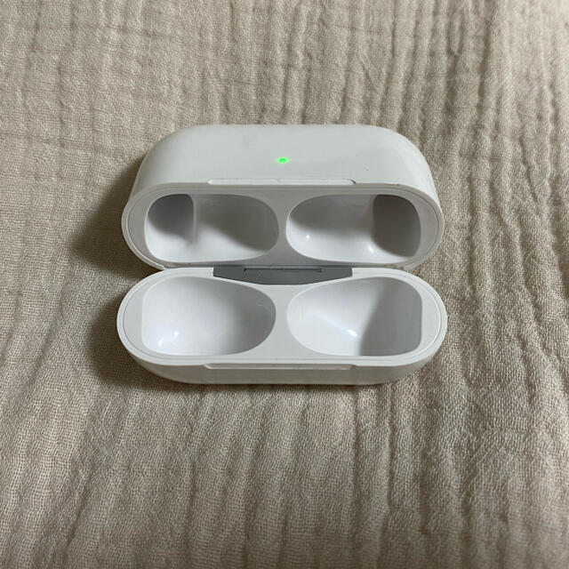 AirPods pro 充電ケース 1