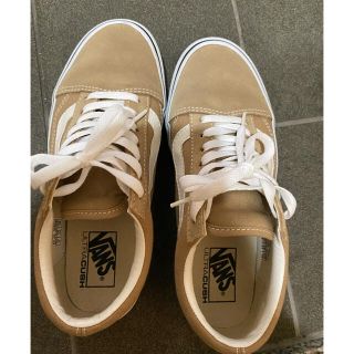 ヴァンズ(VANS)のVANS スニーカー オールドスクール　ベージュ　24cm(スニーカー)