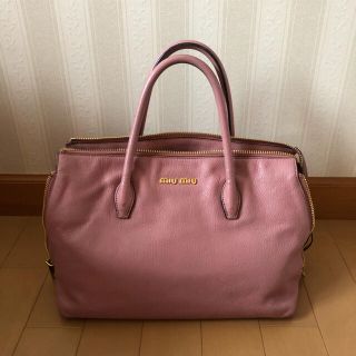 ミュウミュウ(miumiu)のmiumiu ハンドバック(ハンドバッグ)