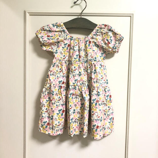 【最終SALE!!】フラワープリントワンピース☆Pink☆120cm キッズ/ベビー/マタニティのキッズ服女の子用(90cm~)(ワンピース)の商品写真