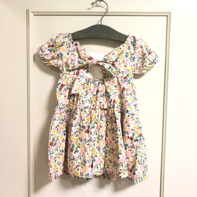 【最終SALE!!】フラワープリントワンピース☆Pink☆120cm キッズ/ベビー/マタニティのキッズ服女の子用(90cm~)(ワンピース)の商品写真