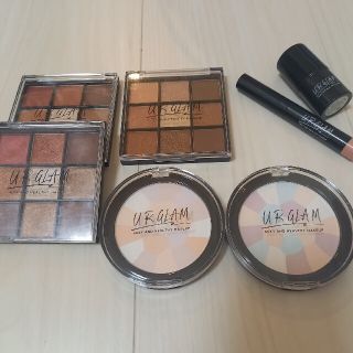 DAISO UR GLAM コスメセット(アイシャドウ)