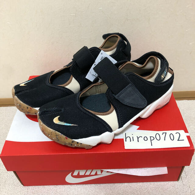 NIKE(ナイキ)のナイキ エア リフト NIKE WMNS AIR RIFT 24.0cm レディースの靴/シューズ(スニーカー)の商品写真