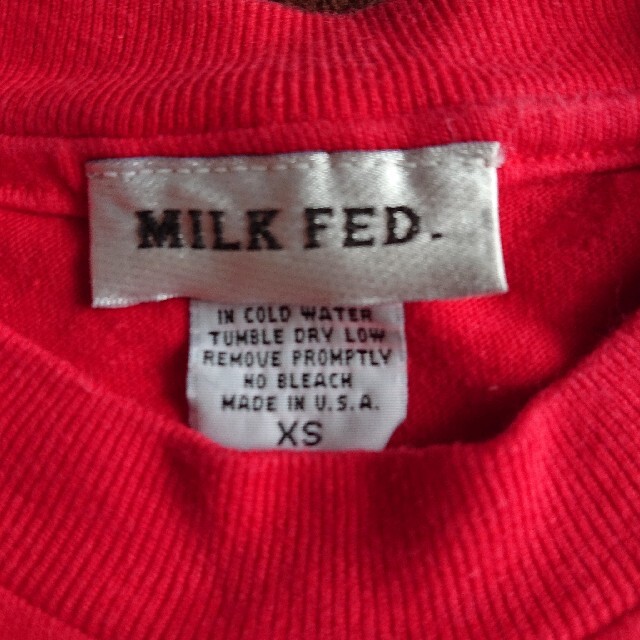 MILKFED.(ミルクフェド)のMILK  FED.  ミルクフェド ♥️ ロゴ Tシャツ 赤 レディースのトップス(Tシャツ(半袖/袖なし))の商品写真