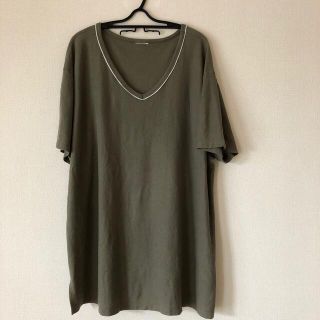 グリーン　ＶネックTシャツ　2XL(Tシャツ/カットソー(半袖/袖なし))