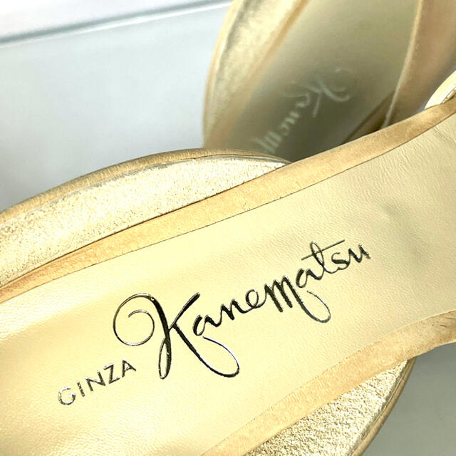 GINZA Kanematsu(ギンザカネマツ)の【着用一回❗️】銀座かねまつ　ヌバック パンプス　ポインテッドトゥ　ヒール　23 レディースの靴/シューズ(ハイヒール/パンプス)の商品写真