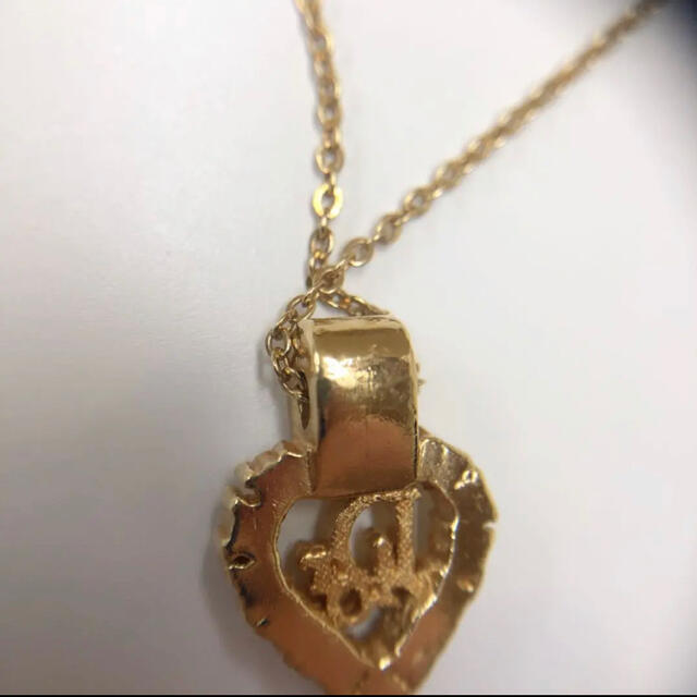 美品 Christian Dior ハート ラインストーン ロゴ ネックレス 美品 Christian Dior ハート ラインストーン ロゴ ネックレス