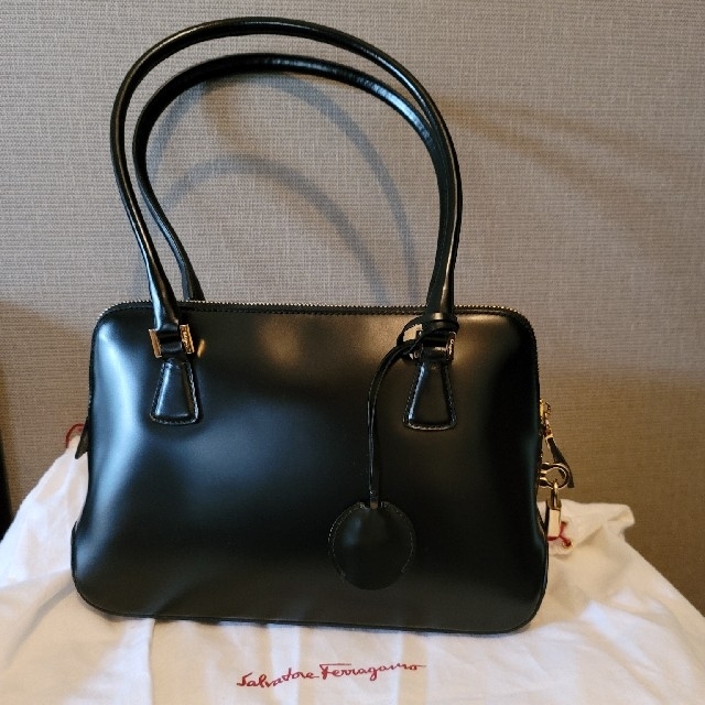 最も完璧な Salvatore フェラガモ ハンドバッグ - Ferragamo