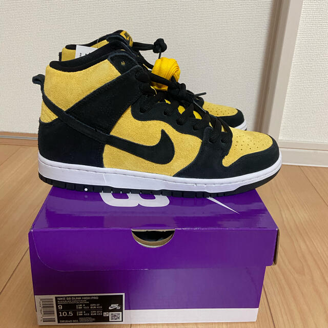 NIKE - NIKE SB DUNK HIGH MAIZE AND BLACK ダンク ハイの通販 by MBS