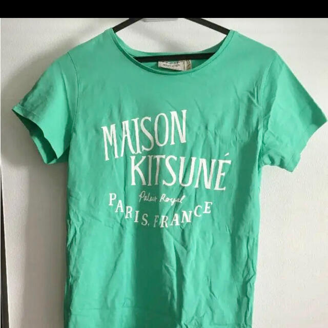 MAISON KITSUNE'(メゾンキツネ)のメゾンキツネ Tシャツ レディースのトップス(Tシャツ(半袖/袖なし))の商品写真