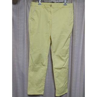 ギャップ(GAP)のKHAKIS by GAP カラーパンツ サイズ06 イエロー ネオンカラー 服(その他)