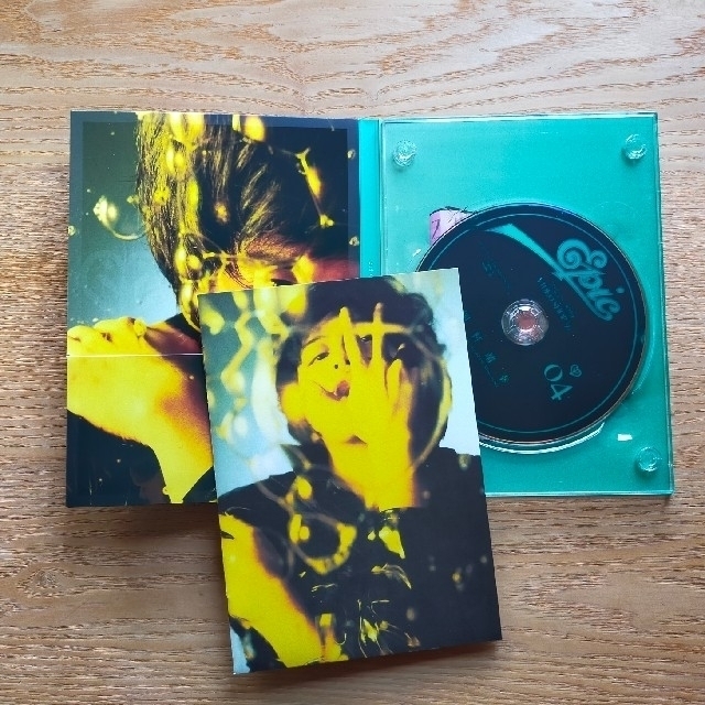 岡村靖幸「20世紀と伝説と青春」DVDBOX 岡村靖幸「20世紀と伝説と青春」DVDBOX