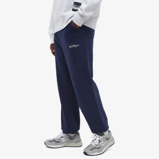 アパルトモンドゥーズィエムクラス(L'Appartement DEUXIEME CLASSE)のsporty&rich rizzoli sweatpant navy S(その他)