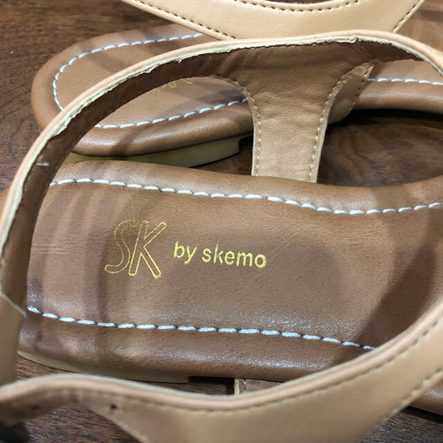 Skemo(スキーモ)のSK by skemo スキーモ　サイズ24センチ　値下げしました　新品　未使用 レディースの靴/シューズ(サンダル)の商品写真