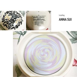 アナスイ(ANNA SUI)のANNA SUI アナスイ リミテッドプレストパウダー 01(フェイスパウダー)