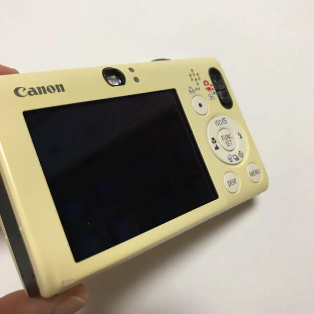 Canon(キヤノン)のCanon IXY DIGITAL 20 IS  ホワイト【ジャンク】 スマホ/家電/カメラのカメラ(コンパクトデジタルカメラ)の商品写真