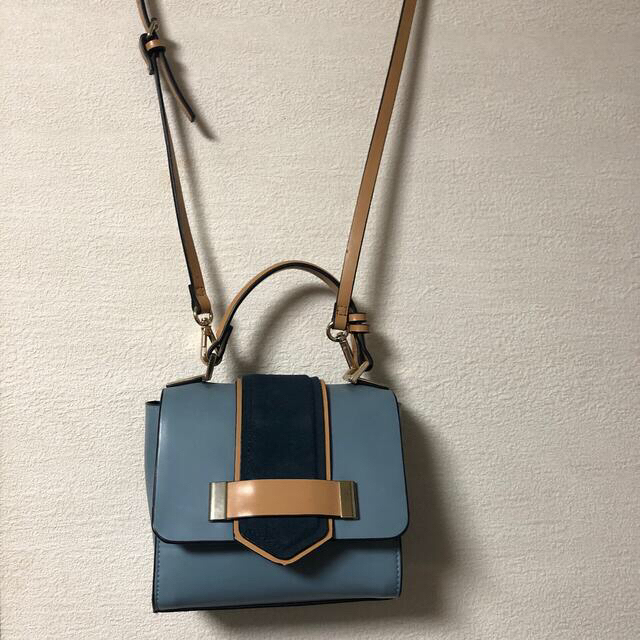 ZARA(ザラ)のayUmi様専用ZARAベーシックショルダーバッグ レディースのバッグ(ショルダーバッグ)の商品写真