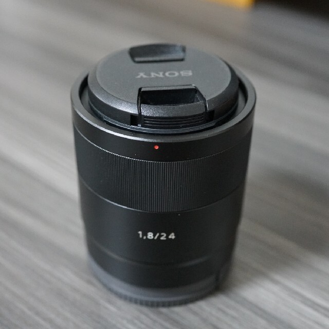 Sonnar T* E 24mm F1.8 ZA スマホ/家電/カメラのカメラ(レンズ(単焦点))の商品写真