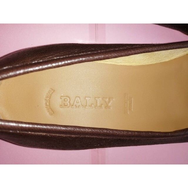 Bally(バリー)の未使用・美　品！BALLY フラットシューズ 31210701 レディースの靴/シューズ(ハイヒール/パンプス)の商品写真