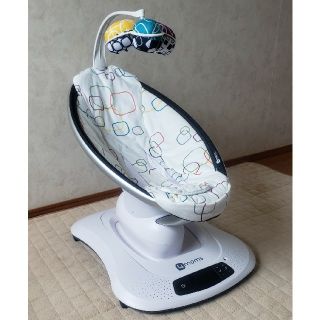 4moms - mamaRoo4.0 ママルー4.0 電動バウンサー 美品の通販 by ゆー's