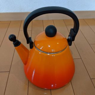 ルクルーゼ(LE CREUSET)のル・クルーゼ ケトル ( 1.6㍑ )             COCO様専用　(調理道具/製菓道具)