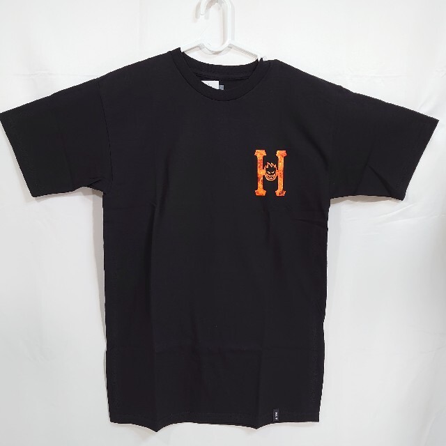 HUF(ハフ)の【S】HUF ハフ/半袖Tシャツ/SPITFIRE FLAMING H SS/黒 メンズのトップス(Tシャツ/カットソー(半袖/袖なし))の商品写真