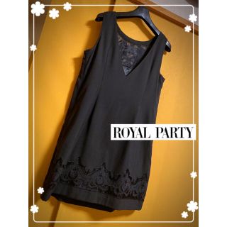 ロイヤルパーティー(ROYAL PARTY)の【超美品】シンプルだけど色っぽい♡背中開き エレガント刺繍ワンピース(ひざ丈ワンピース)