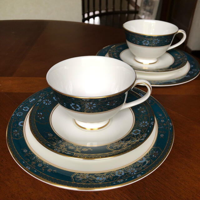 ROYAL DOULTON CARLYLE カップ\u0026ソーサ ペア