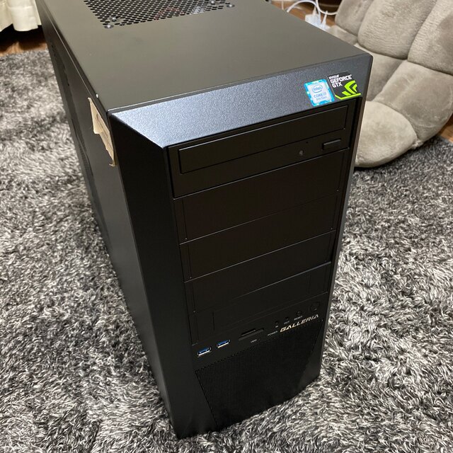 独創的 ドスパラ ガレリア ゲーミングPC