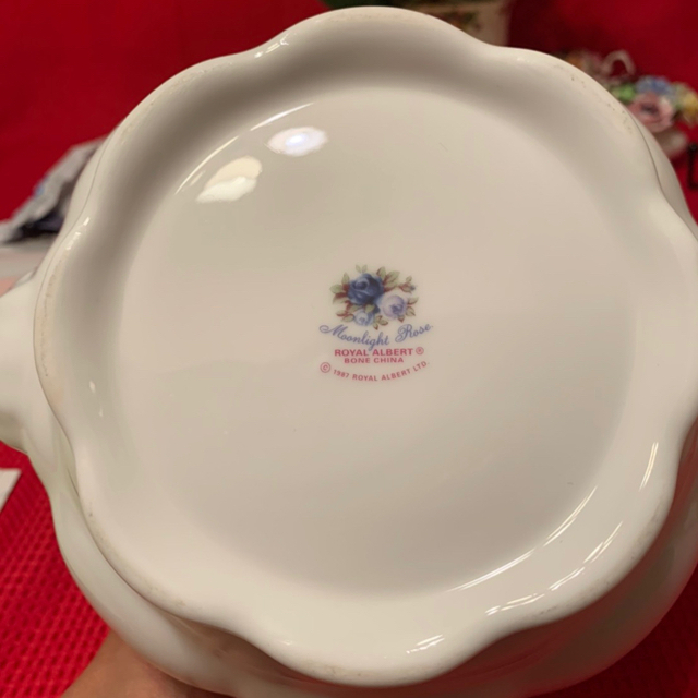 ROYAL ALBERT(ロイヤルアルバート)のロイヤルアルバート⭐︎ インテリア/住まい/日用品のキッチン/食器(食器)の商品写真