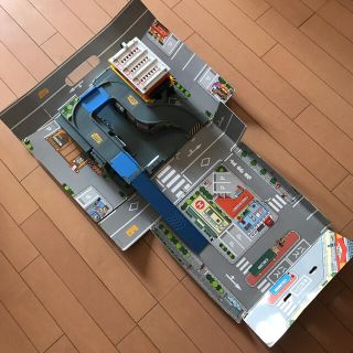 トミカ とびだす!おかたづけ立体マップ | And-Peaceトミカ とびだす