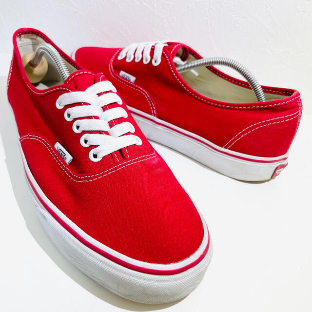 VANS(ヴァンズ)のVANS/バンズ★AUTHENTIC/オーセンティック★TC7H★赤白★28.0 メンズの靴/シューズ(スニーカー)の商品写真