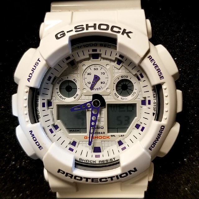 G-SHOCK GA-100A-7A 海外モデル　デジアナ