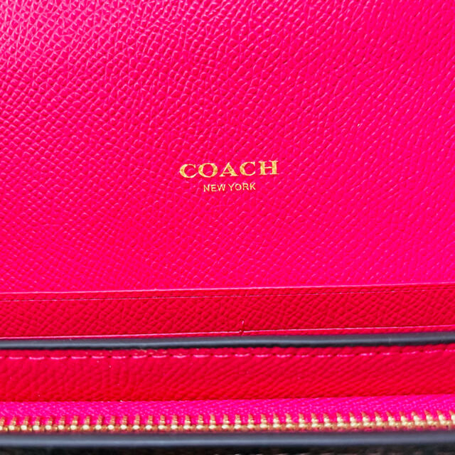 COACH(コーチ)の《 新品未使用 》coach 長財布 ピンク×ブラウン 保存袋付き レディースのファッション小物(財布)の商品写真