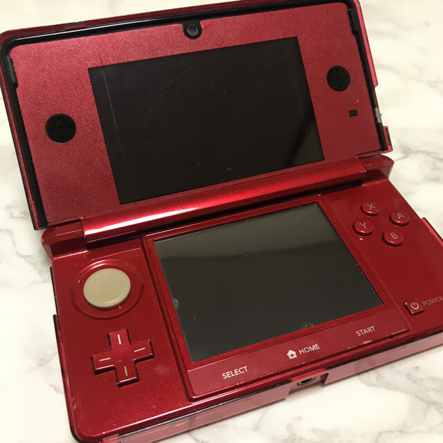 今日の超目玉】 ニンテンドー3DS フレアレッド 本体のみ 中古 箱無し