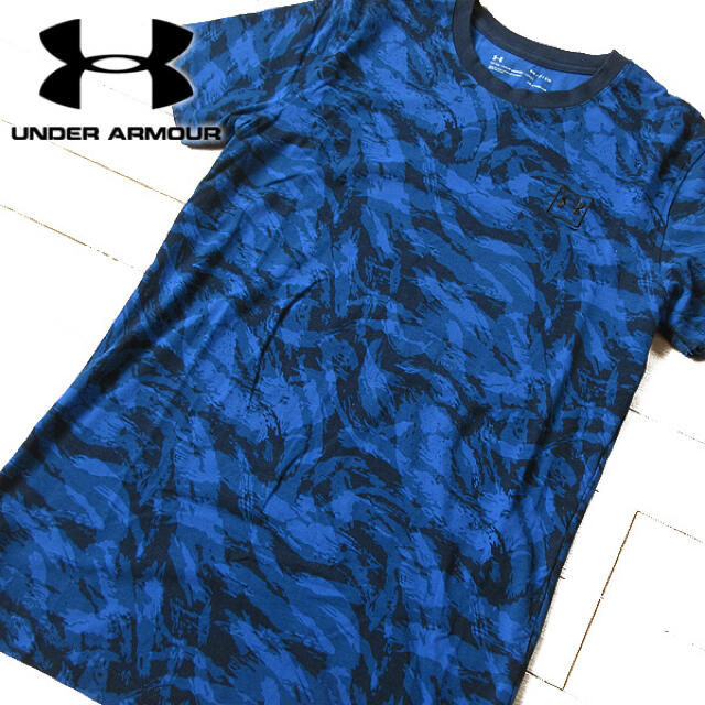 UNDER ARMOUR(アンダーアーマー)の美品 S アンダーアーマー メンズ FITTED 半袖Tシャツ ブルー系 メンズのトップス(Tシャツ/カットソー(半袖/袖なし))の商品写真